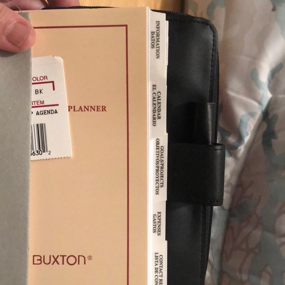 NWT Leather Zip - Around Organizer - Picture 7 of 16